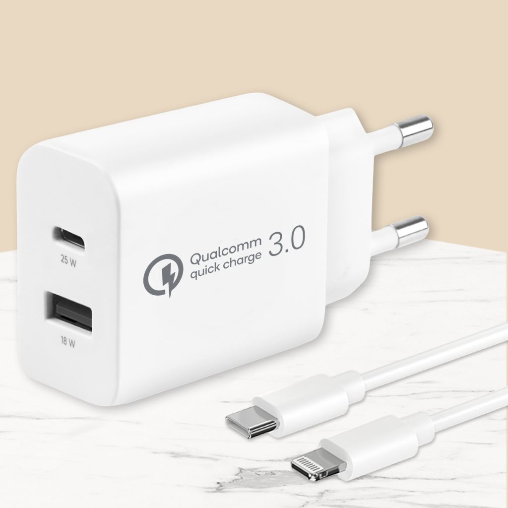 퀄컴 공식인증 초고속충전기 (QC 3.0, PD25W, PPS) 상세 스펙